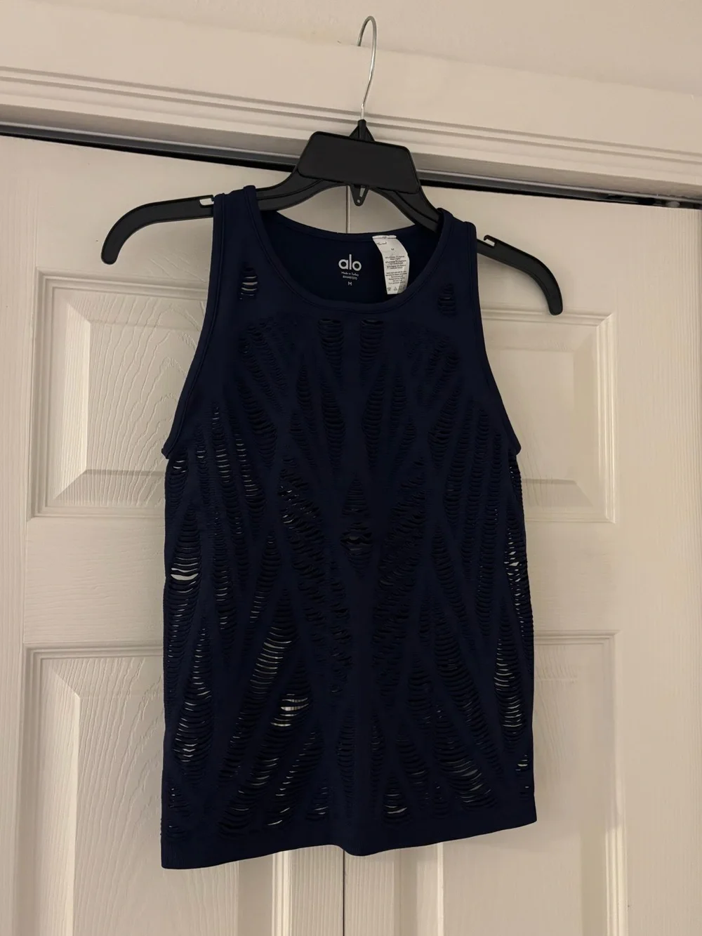 ALO YOGA Vixen Fitted Racerback Tank Top in Navy